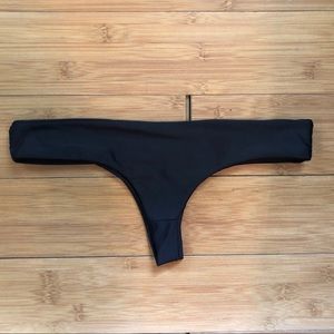 KAOHS BLACK BIKINI BOTTOM